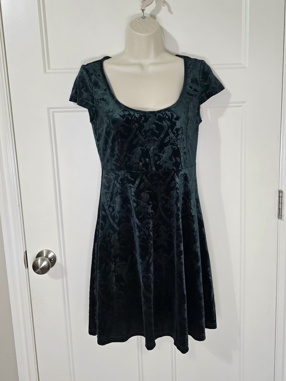 KILLSTAR Skater Dress Devilry Emerald Women's Small Whimsygoth Grunge Velour - Picture 4 of 12